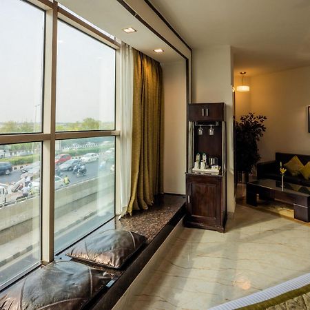 Hotel Shanti Palace Mahipalpur Нью-Делі Екстер'єр фото
