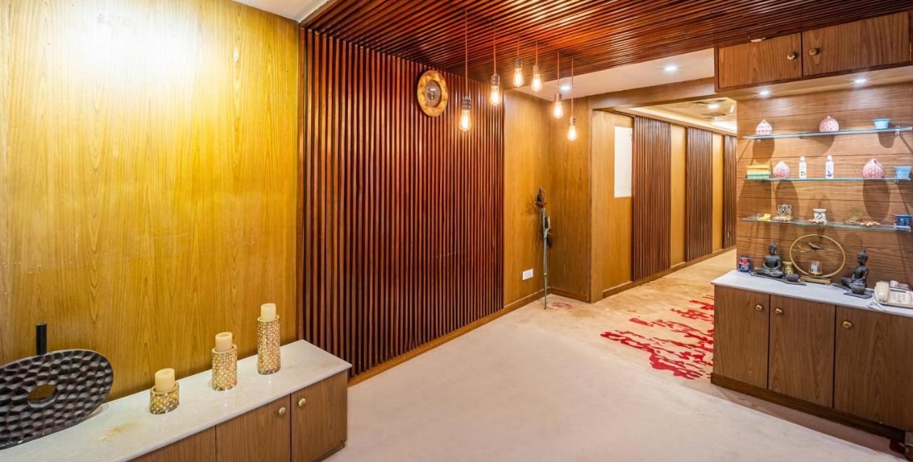 Hotel Shanti Palace Mahipalpur Нью-Делі Екстер'єр фото