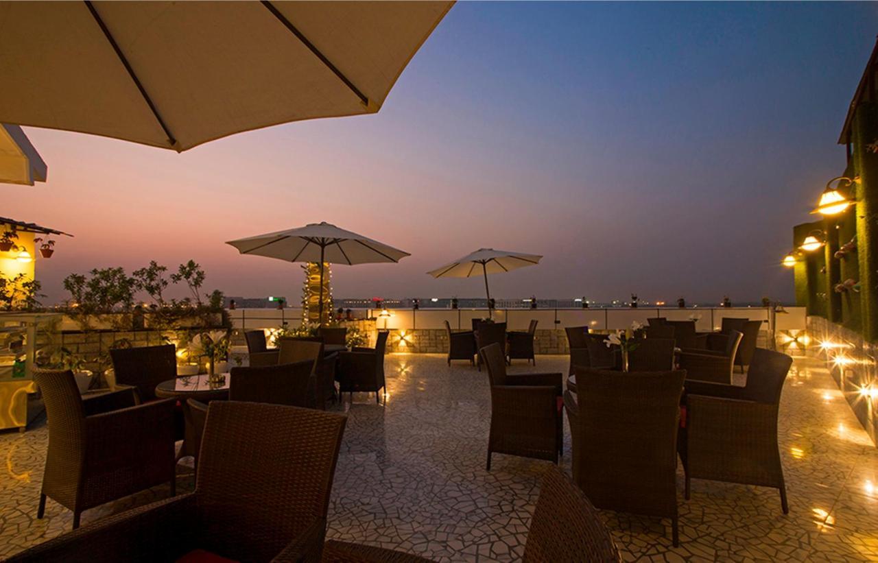 Hotel Shanti Palace Mahipalpur Нью-Делі Екстер'єр фото